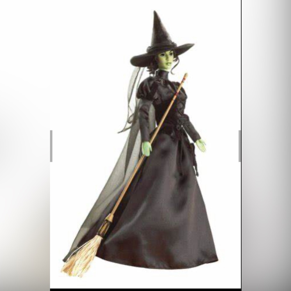 2006 Pink Label Wicked Witch Of The West Barbie from the Wizard of Oz. - Picture 1 of 6